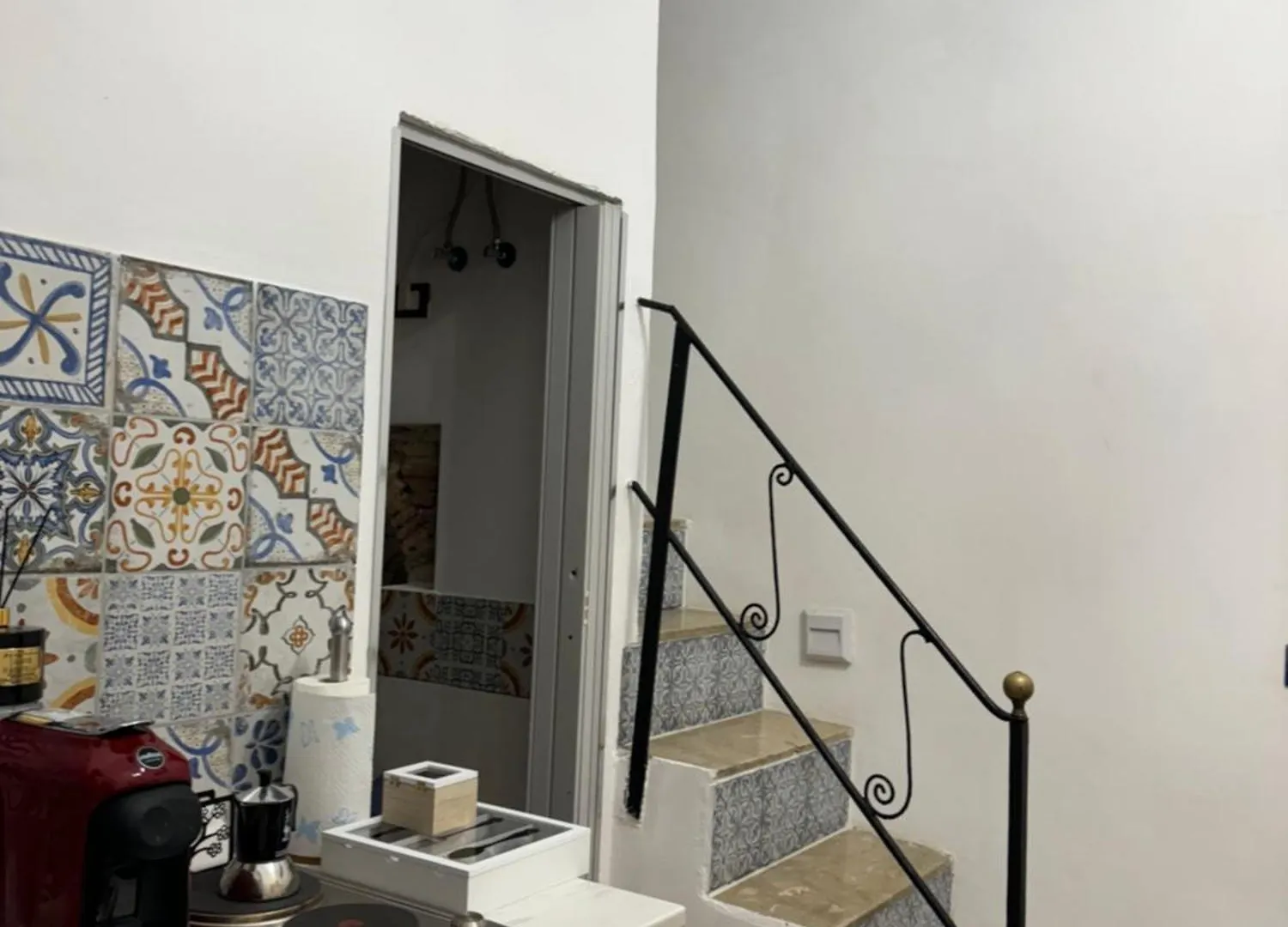 Caminneci Palace & Rooms Palermo 0*,  Italia